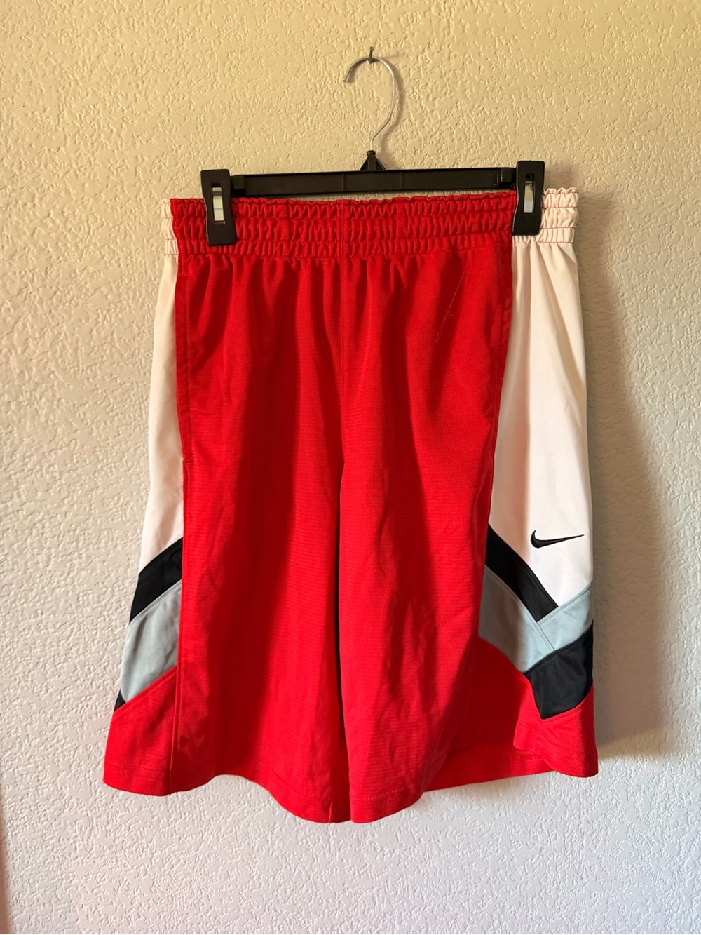 Nike Mens Red Athletic Basketball Shorts